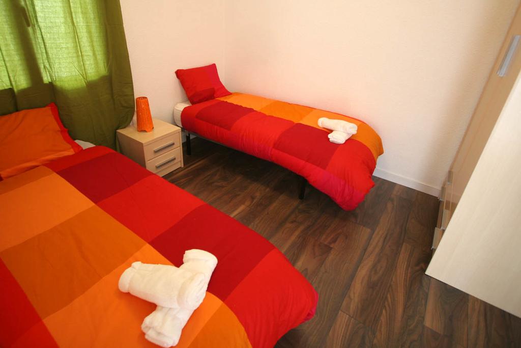 Near Clot & Sagrada Familia Apartment